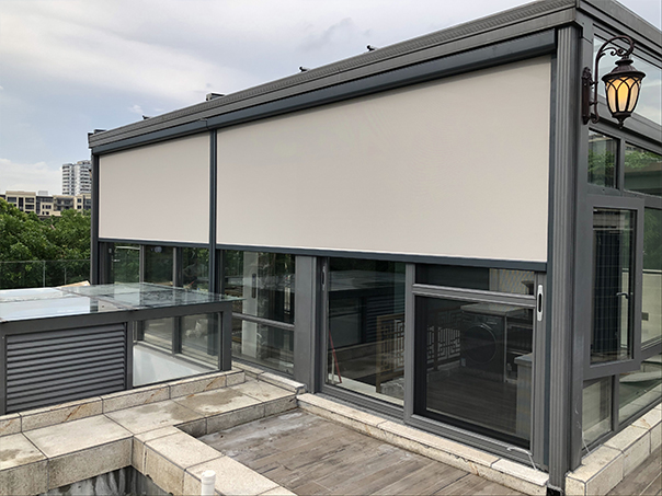 遮陽(yáng)電動(dòng)防風(fēng)卷簾系統(tǒng) 遮陽(yáng)電動(dòng)防風(fēng)卷簾系統(tǒng)