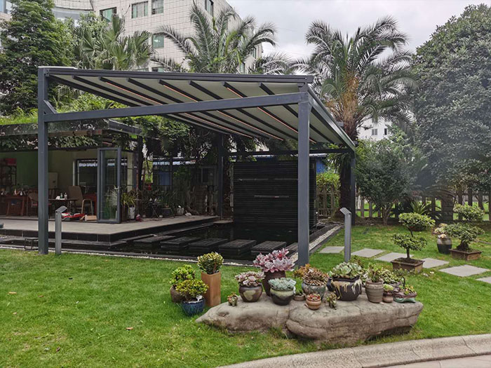 電動(dòng)折疊雨棚M700